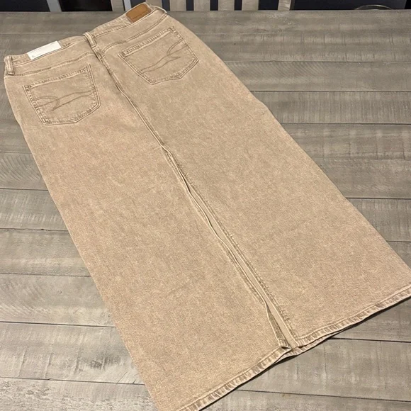 AE Low Rise Maxi Denim Skirt with Back Slit - Picture 2 of 4